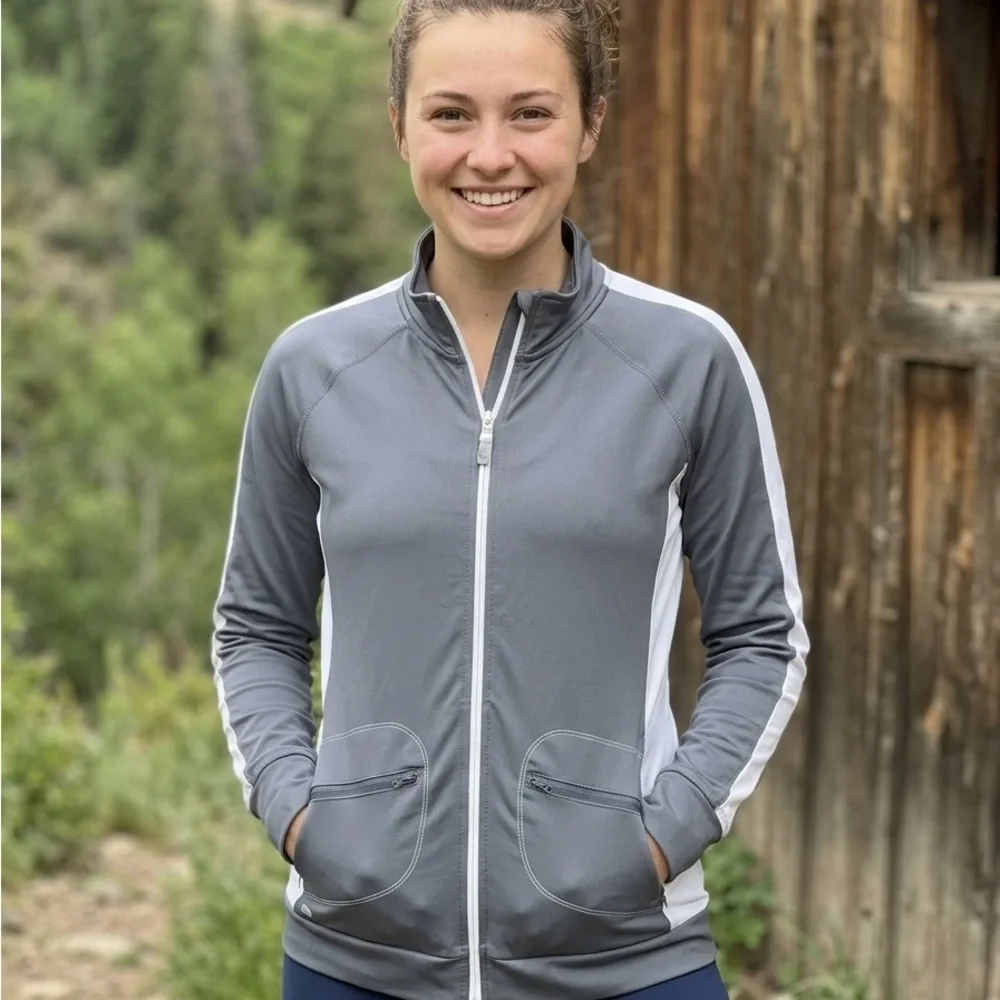 ALO Women's Gray Full-Zip Athletic Jacket with White Panels, size xl